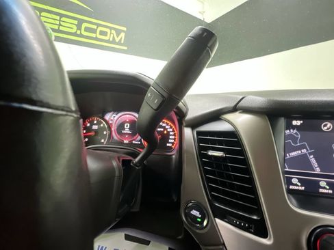 Used 2016 GMC Yukon XL Denali AWD/4WD image 25