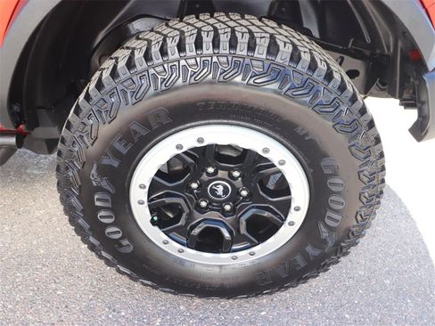 Certified 2022 Ford Bronco Outer Banks w/ Sasquatch Package image 12