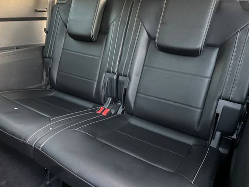 Certified 2022 Volkswagen Atlas SE image 15