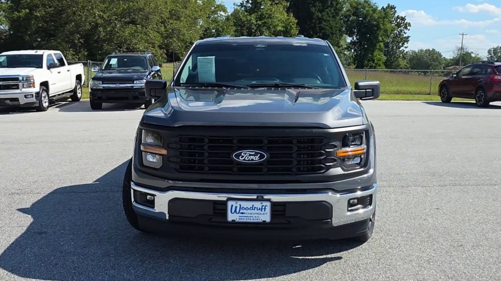 Used 2025 Ford F150 XL w/ Equipment Group 103A High RWD image 3