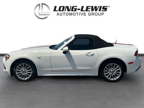 Used 2019 FIAT 124 Spider Classica RWD image 2