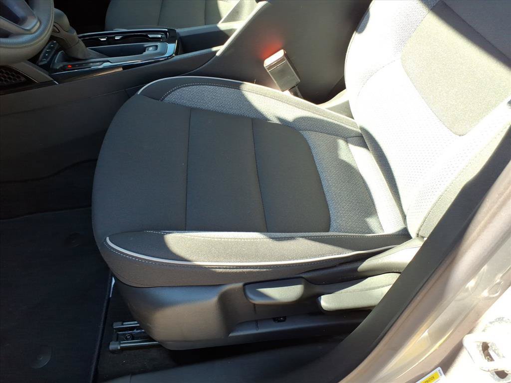 Used 2024 Chevrolet TrailBlazer LT FWD image 22