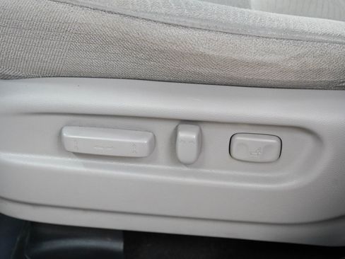 Used 2017 Honda Pilot EX image 23