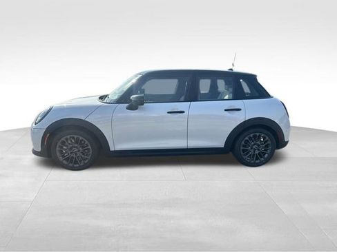 New 2026 MINI Cooper 4-Door Hardtop image 4
