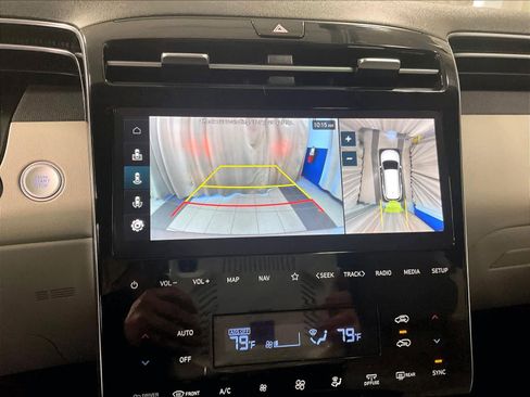 Used 2024 Hyundai Tucson Limited image 19