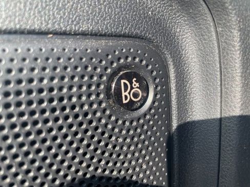 Used 2020 Ford Escape Titanium FWD image 26