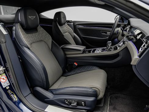 Used 2020 Bentley Continental GT AWD/4WD image 54