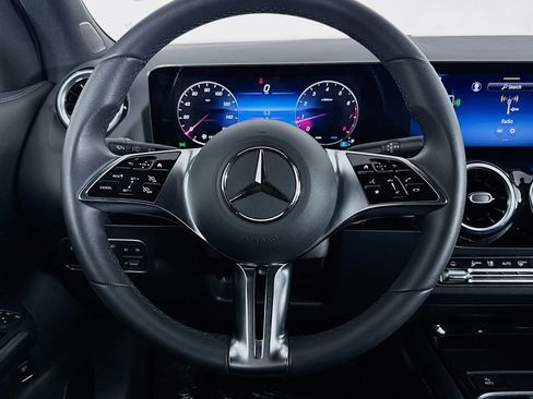 Certified 2026 Mercedes-Benz GLA 250 image 19