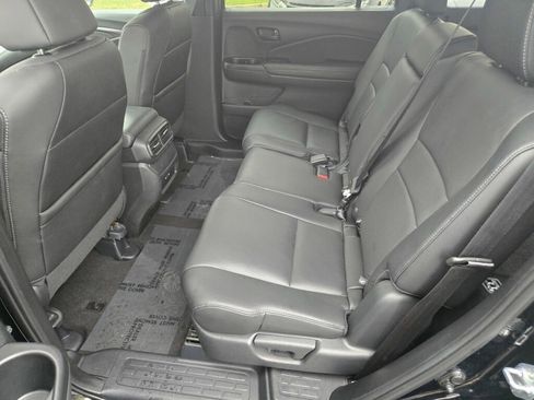 Certified 2024 Honda Passport EX-L image 15