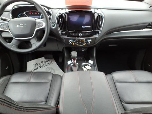 Certified 2023 Chevrolet Traverse RS w/ LPO, Floor Liner Package image 16