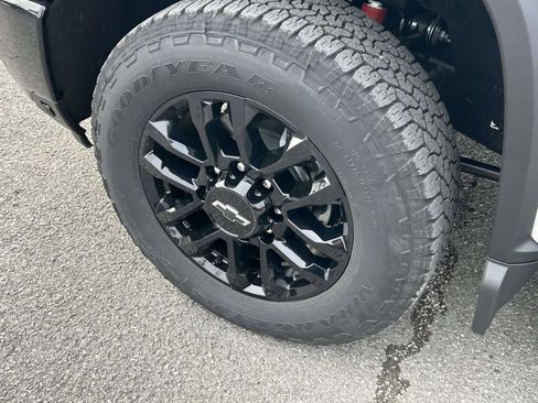 New 2025 Chevrolet Silverado 2500 LTZ w/ LTZ Plus Package image 9