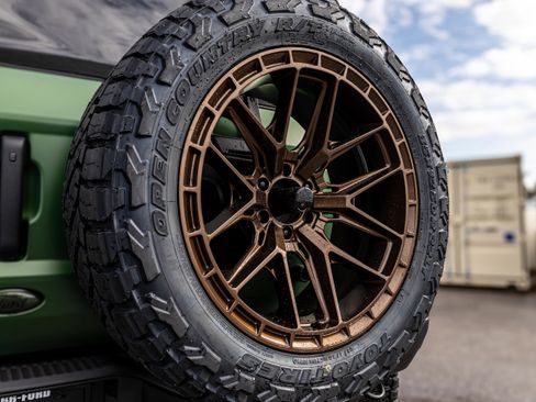 New 2025 Ford Bronco Badlands AWD/4WD image 32