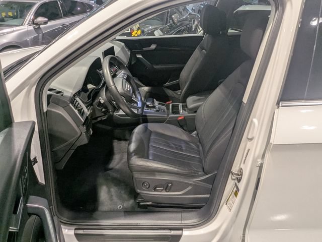 Used 2019 Audi Q5 2.0T Premium w/ Convenience Package AWD/4WD image 22