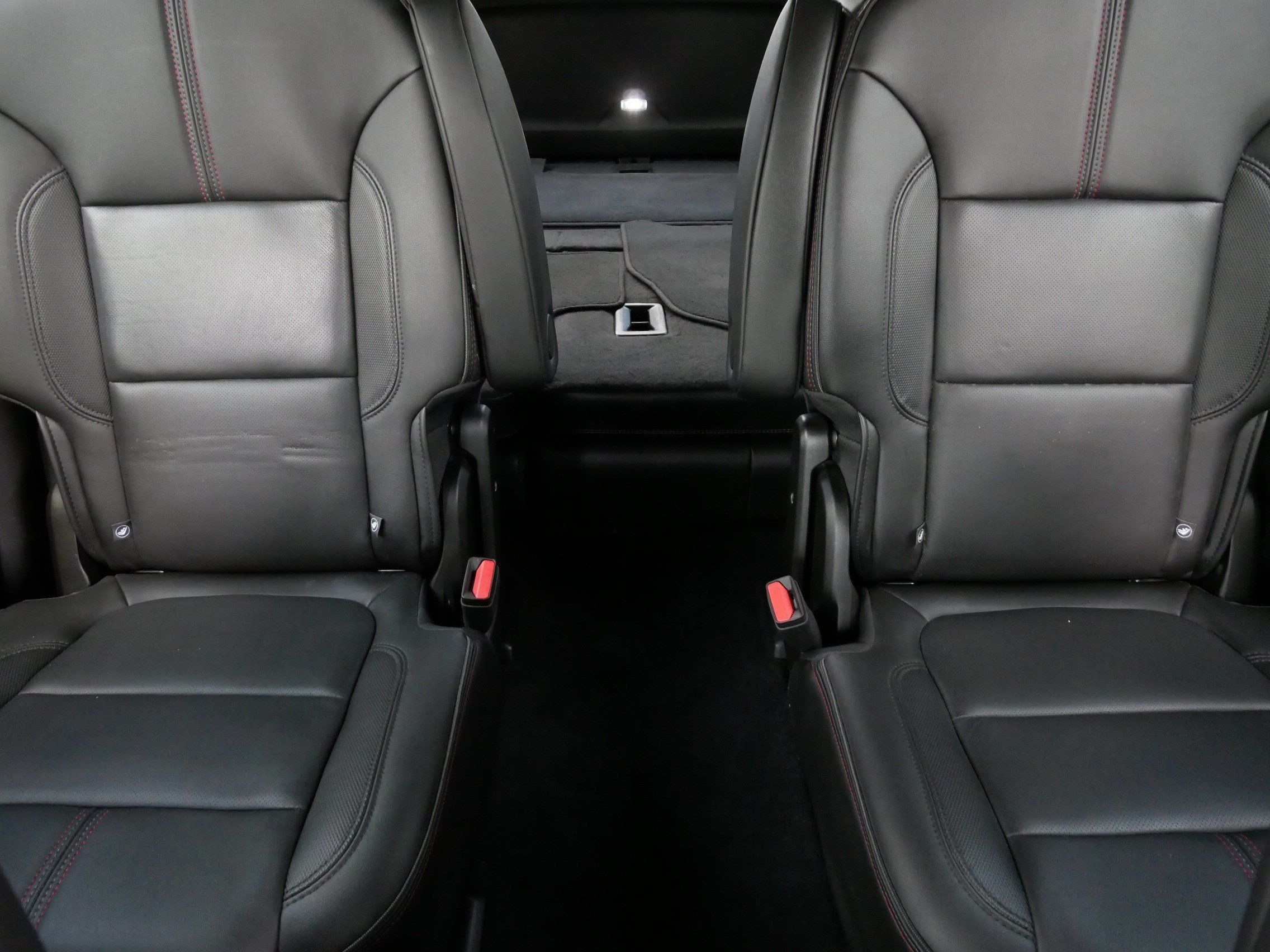 Used 2023 Chevrolet Traverse RS AWD/4WD image 13