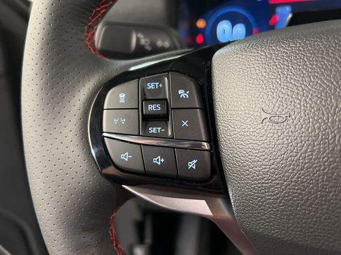 New 2026 Ford Explorer ST-Line w/ ST-Line Street Pack image 19