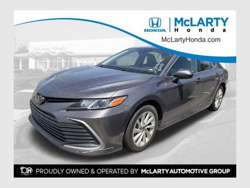Used 2024 Toyota Camry LE FWD image 1