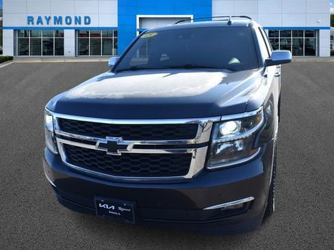 Used 2015 Chevrolet Suburban LTZ image 7