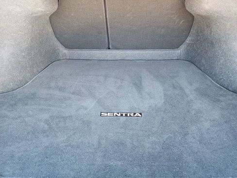 Used 2025 Nissan Sentra SV image 32