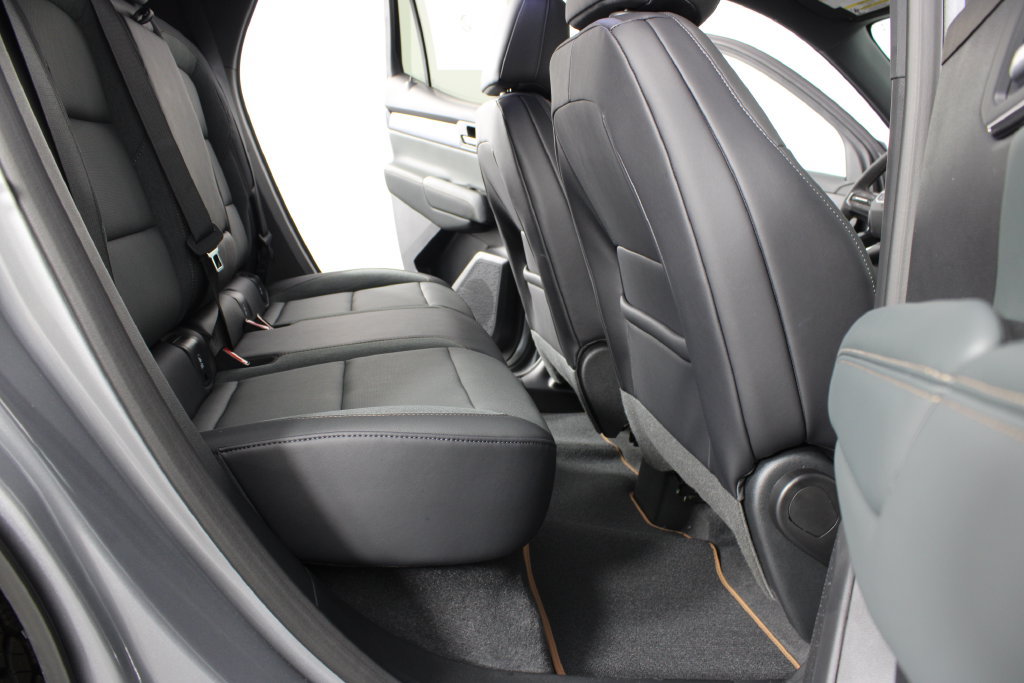 New 2027 GMC Terrain AT4 AWD/4WD image 19