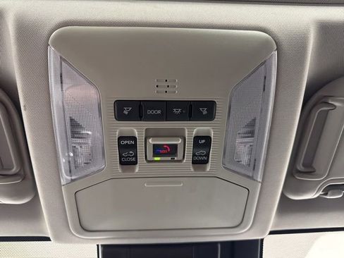 Used 2025 Toyota RAV4 XLE w/ Convenience Package AWD/4WD image 14