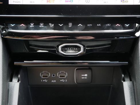 New 2026 Jeep Grand Cherokee L Limited AWD/4WD image 18