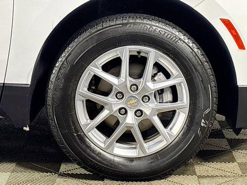 Used 2023 Chevrolet Equinox LT image 22