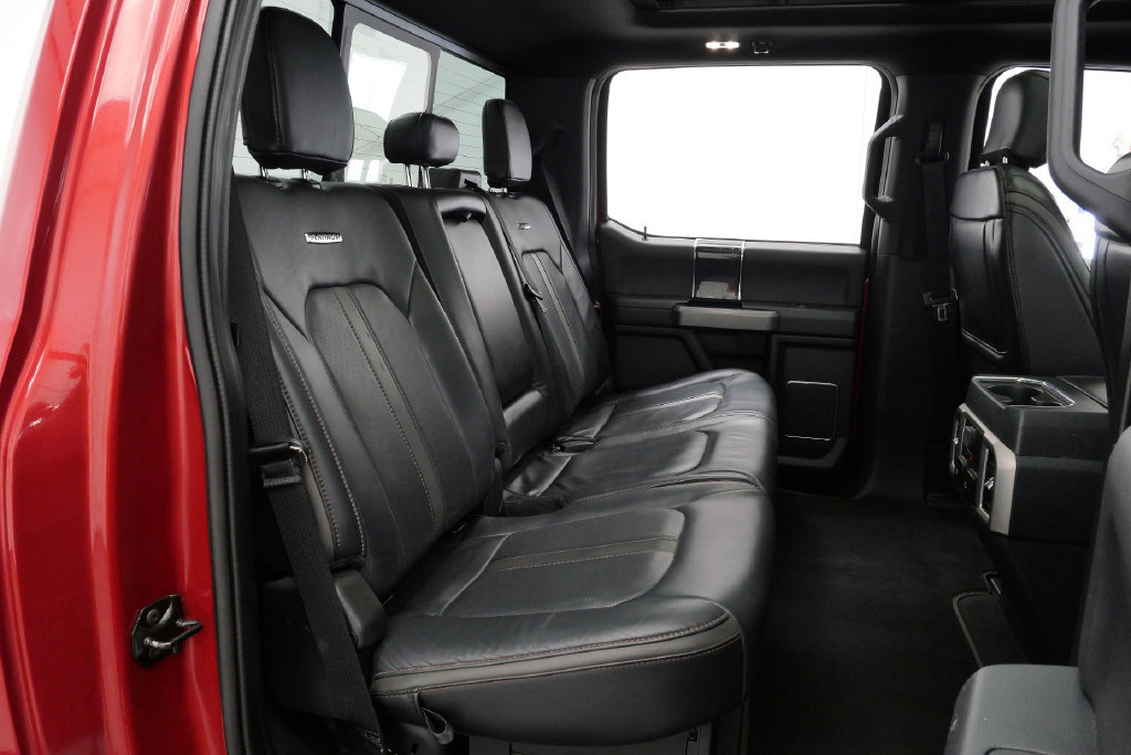 Used 2022 Ford F350 Platinum w/ Tremor Off-Road Package AWD/4WD image 21