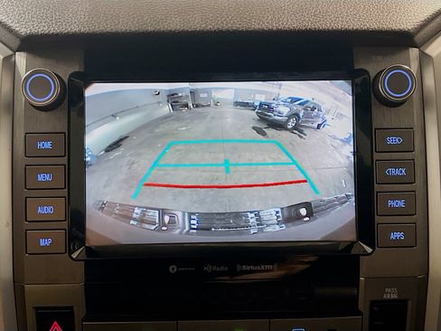 Used 2021 Toyota Tundra SR5 AWD/4WD image 9