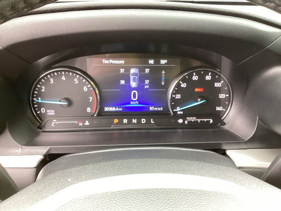 Used 2022 Ford Explorer XLT AWD/4WD image 14