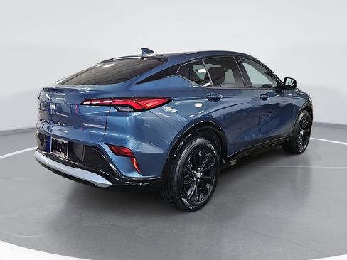 Certified 2024 Buick Envista Sport Touring w/ Convenience I Package image 3