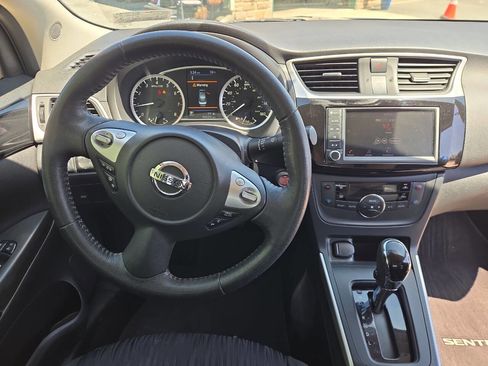 Used 2019 Nissan Sentra SV image 24