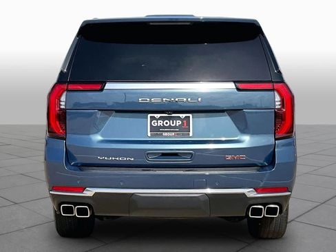 Used 2025 GMC Yukon XL Denali w/ Sun & Power Step Package AWD/4WD image 5
