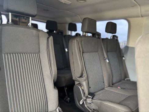 Used 2019 Ford Transit 350 XLT image 26