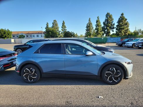 Used 2024 Hyundai Ioniq 5 SE image 5