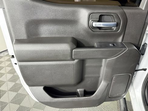 Used 2021 Chevrolet Silverado 1500 LT RWD image 23