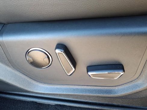 Certified 2024 Ford Expedition Limited image 7