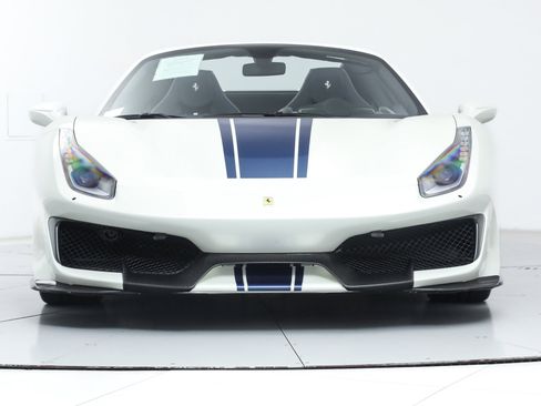 Certified 2020 Ferrari 488 Pista Spider image 13