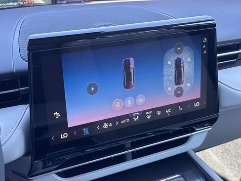 New 2026 Lincoln Nautilus Reserve AWD/4WD image 28