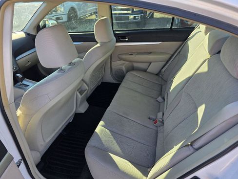 Used 2013 Subaru Legacy 2.5i Premium image 11