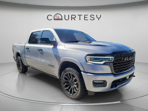 Certified 2025 RAM 1500 Limited AWD/4WD image 4