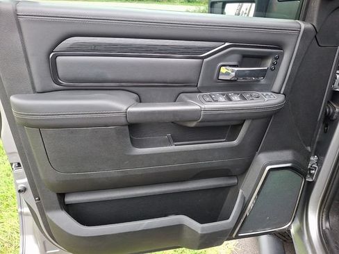 Used 2024 RAM 2500 Rebel w/ Level 2 Equipment Group AWD/4WD image 8