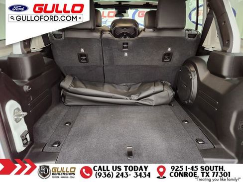 Used 2025 Jeep Wrangler Unlimited Rubicon image 11