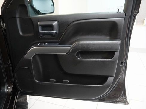 Used 2018 Chevrolet Silverado 1500 LT w/ All Star Edition image 30