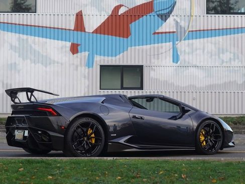Used 2016 Lamborghini Huracan LP 610-4 image 12