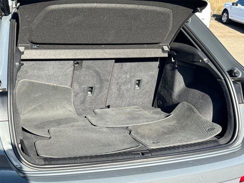 Used 2020 Audi Q3 2.0T Premium Plus w/ Premium Plus Package AWD/4WD image 9