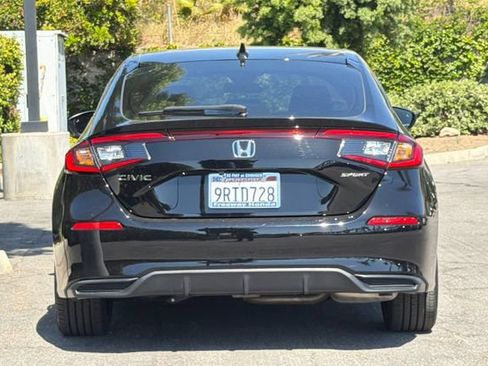 Certified 2025 Honda Civic Sport image 5