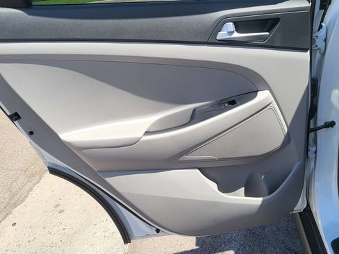 Used 2021 Hyundai Tucson SE w/ Cargo Package FWD image 23