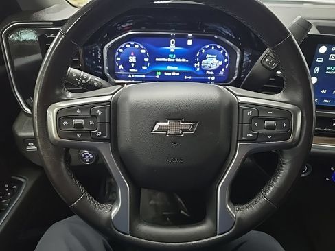 Used 2022 Chevrolet Silverado 1500 RST AWD/4WD image 18