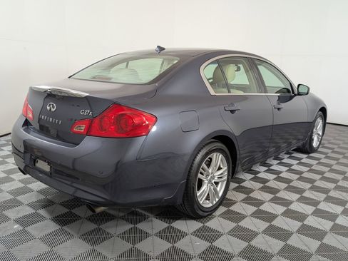 Used 2010 INFINITI G37 x w/ Premium Pkg image 10