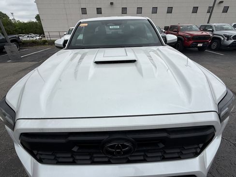 New 2026 Toyota Tacoma TRD Sport AWD/4WD image 8